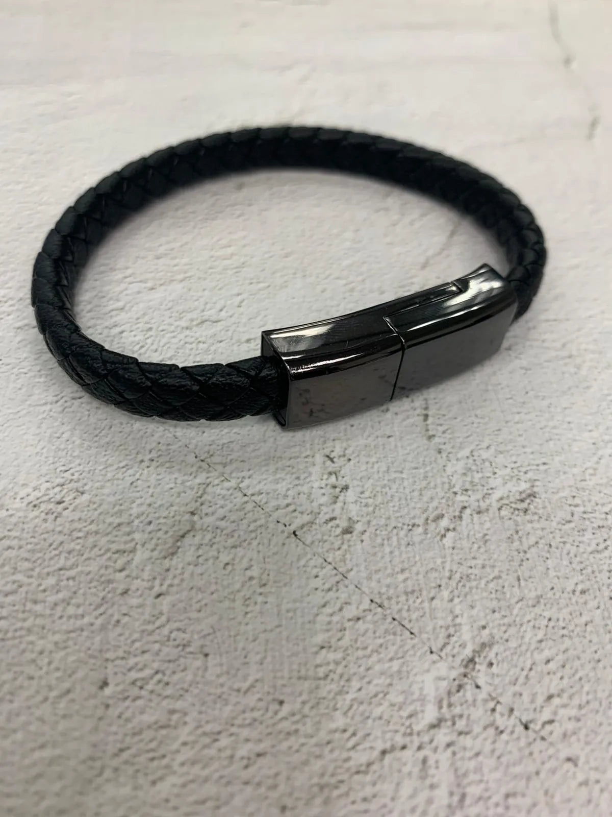 Juice Bangle二合一 USB Cable手帶|手機配件|充電線|USB線|手環|手繩| 【8/2 截單，預計 :8月中至8月尾發貨】